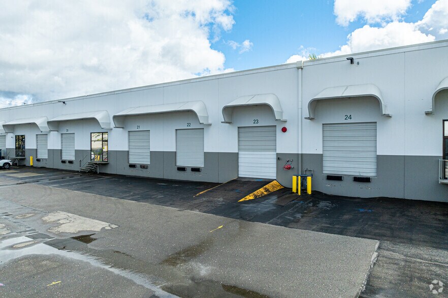 More Photos Of 710-1040 Thomas Ave SW, Renton Warehouse For Lease