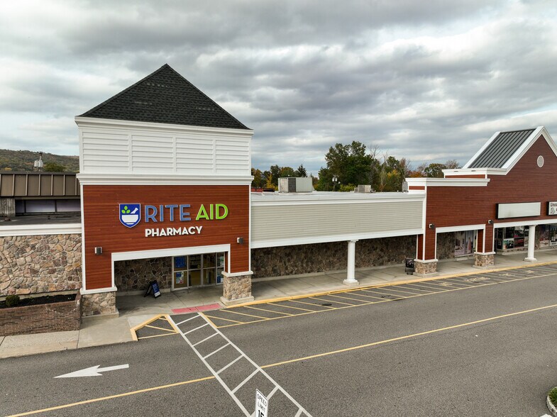 More Photos Of 1-33 Marshall Hill Rd, West Milford General Retail For Lease