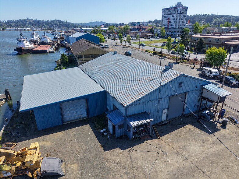 More Photos Of 390 N Front St, Coos Bay Industrial For Sale