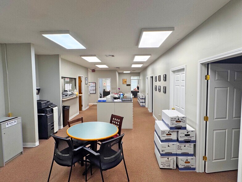 More Photos Of 1181 Montlimar Dr, Mobile Office For Sale
