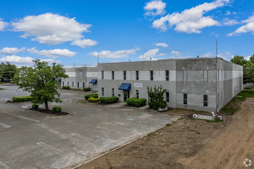 Primary Photo Of 17 Edgeboro Rd, East Brunswick Manufacturing For Lease