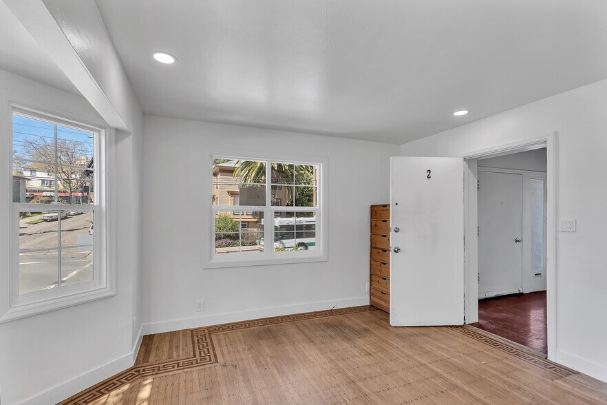More Photos Of 3300 Harrison St, Oakland Apartments For Sale