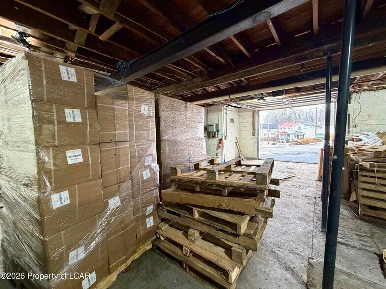 More Photos Of 229 Nicholson Street, Wilkes Barre Office For Lease