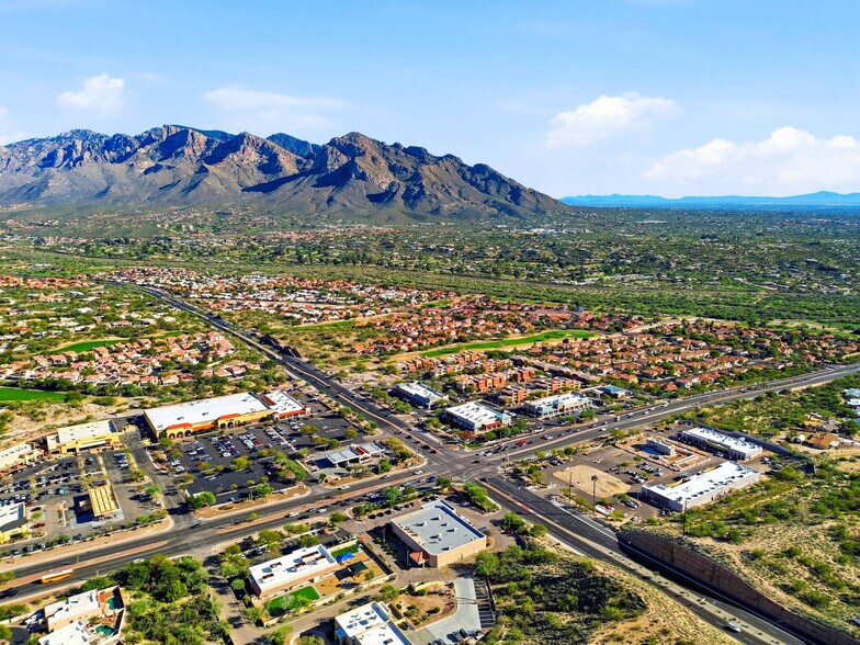 More Photos Of 10405 N La Canada Dr, Tucson Drugstore For Sale