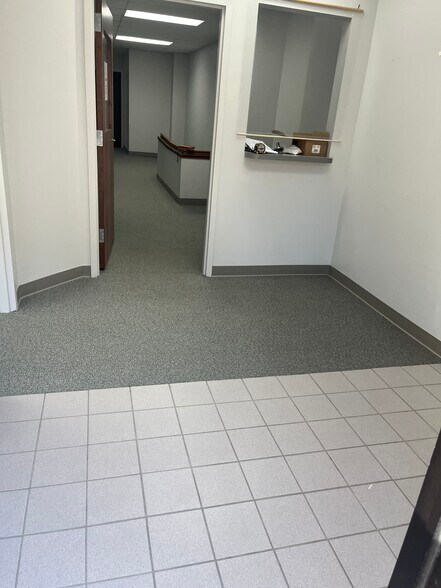 More Photos Of 202 1st St SE, Mason City Office For Lease