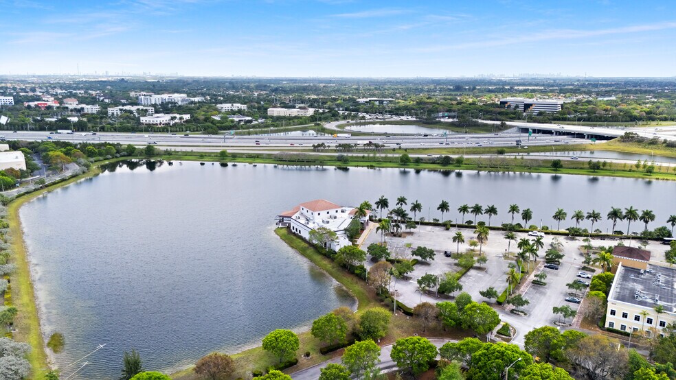 More Photos Of 15500 SW 29th St, Miramar Restaurant For Lease