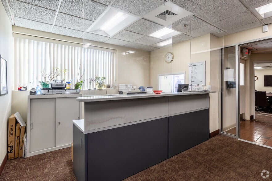 More Photos Of 1000 Brighton St, Union Township Manufacturing For Lease