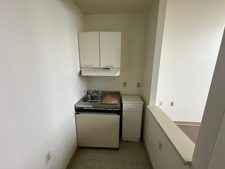 More Photos Of 215 Lelia St, Pittsburgh Apartments For Sale