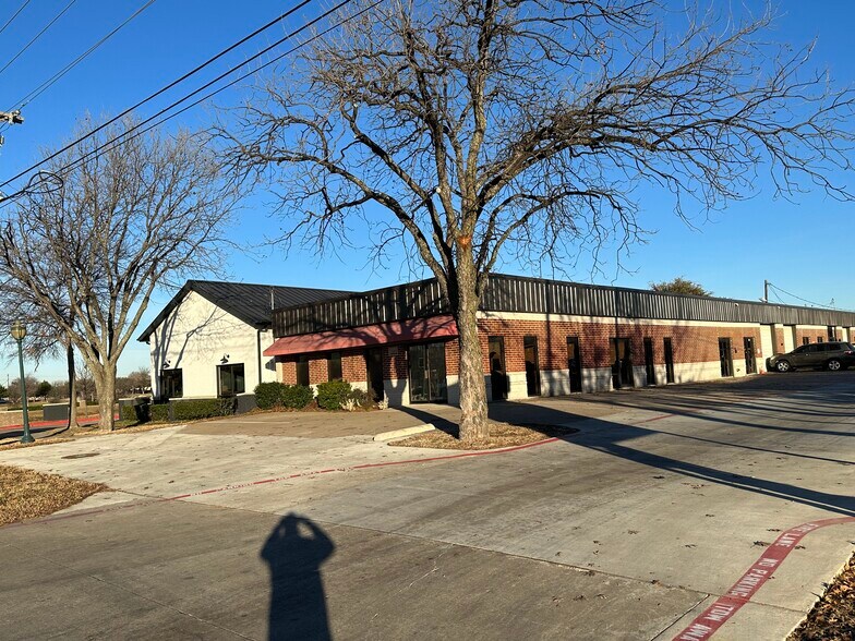 More Photos Of 1103 Keller Pky, Keller Light Distribution For Lease