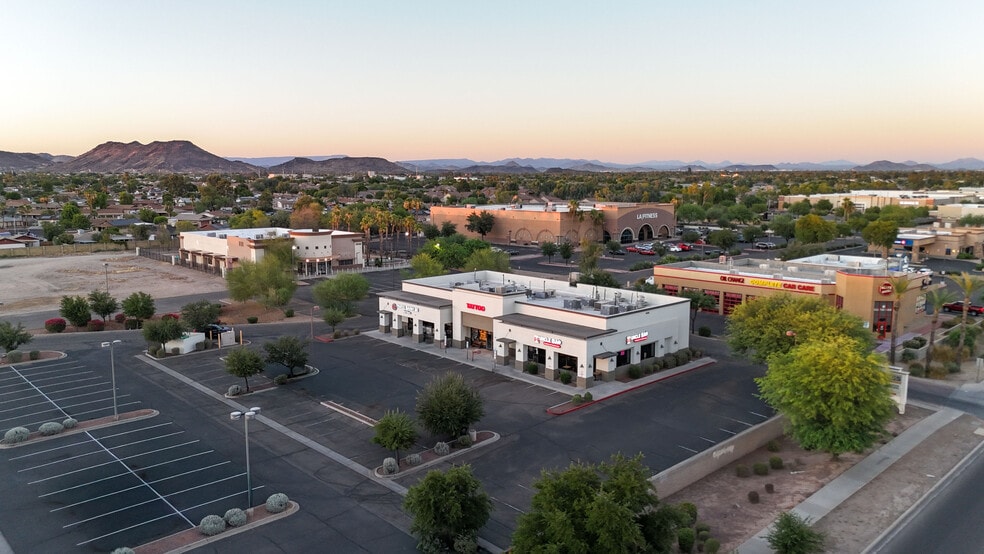 More Photos Of 5626 W Bell Rd, Glendale Freestanding For Sale