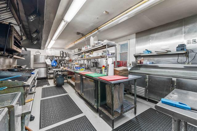 More Photos Of 31 Cottage St, Bayonne Restaurant For Sale