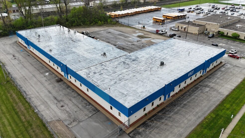 More Photos Of 6920 Hall St, Holland Warehouse For Sale