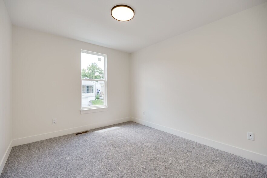 More Photos Of , Dayton Unknown For Sale