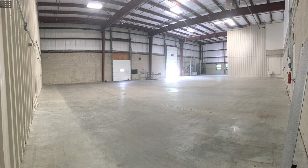 More Photos Of 1301 W Forest Grove Rd, Vineland Flex For Lease