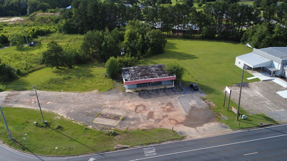 More Photos Of 3178 Hartford Hwy, Dothan Service Station For Lease