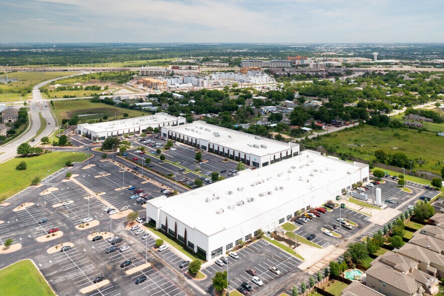 More Photos Of 3800 Quick Hill Rd, Austin Office For Lease
