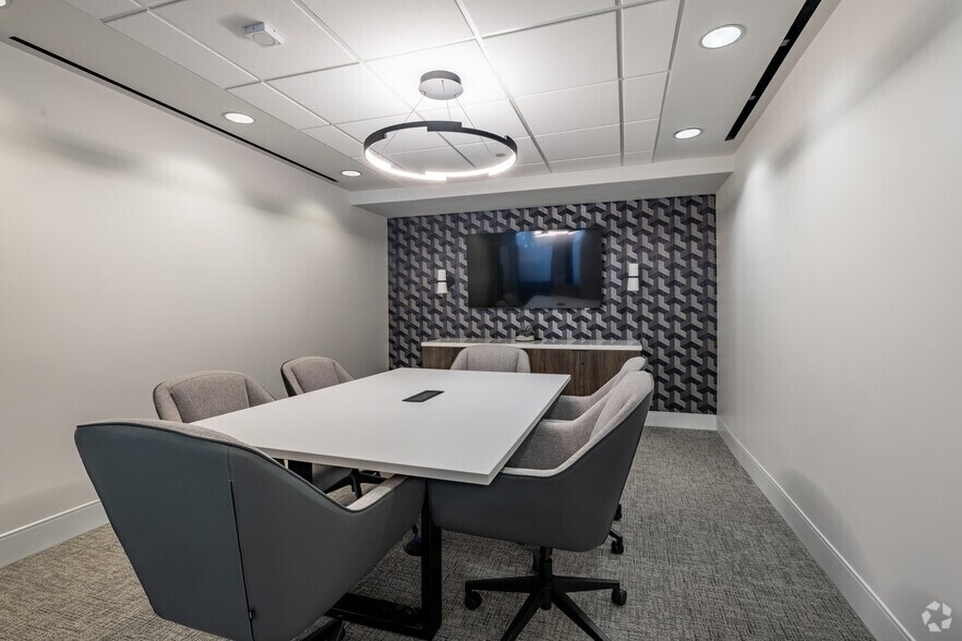More Photos Of 9465 Wilshire Blvd, Beverly Hills Coworking Space