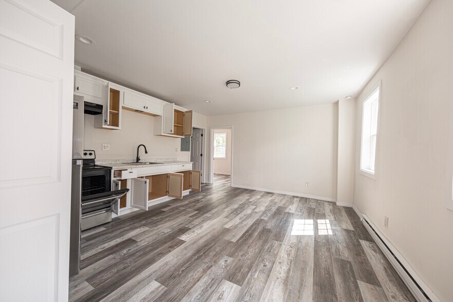 More Photos Of 1116 Oneil Blvd, McKeesport Multifamily For Sale