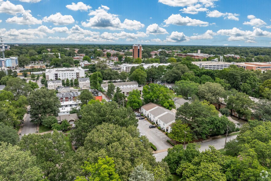 More Photos Of 3610 Spottswood, Memphis Apartments For Sale