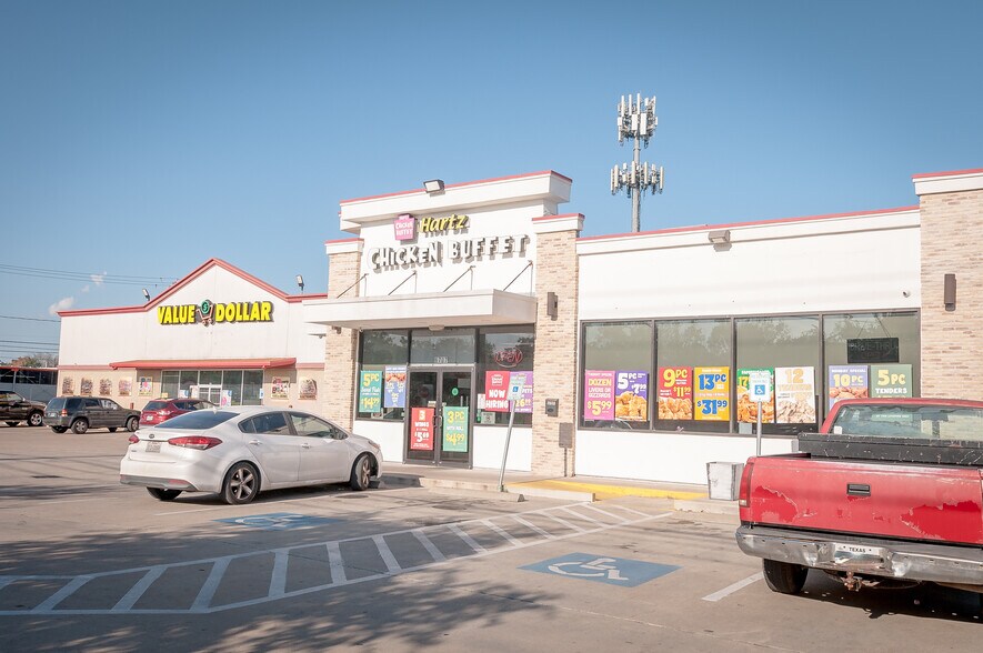 More Photos Of 6703 Telephone Rd, Houston Freestanding For Lease