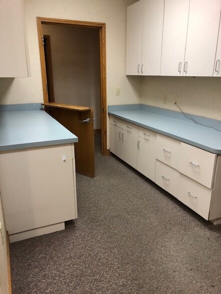 More Photos Of 2450 Emerald Pl, Greenville Medical For Lease