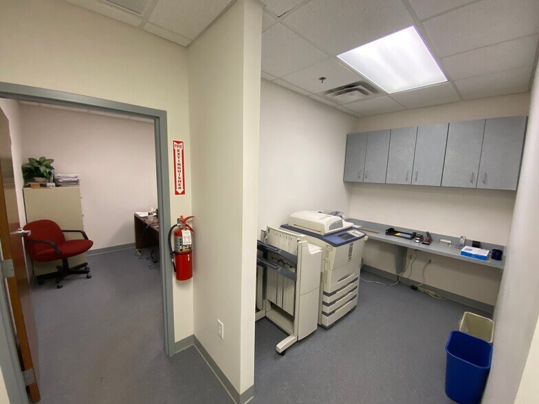 More Photos Of 901 Port Centre Pky, Portsmouth Research And Development For Lease