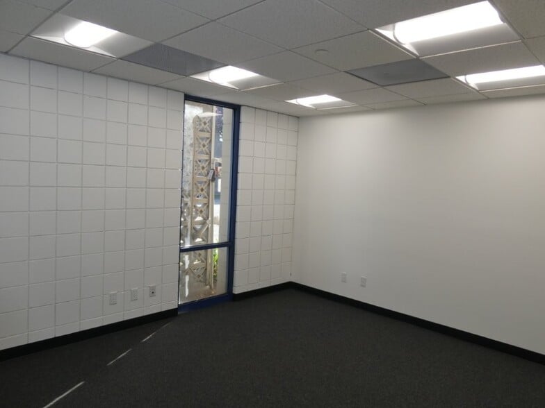 More Photos Of 1756 Flower St, Glendale Office For Lease