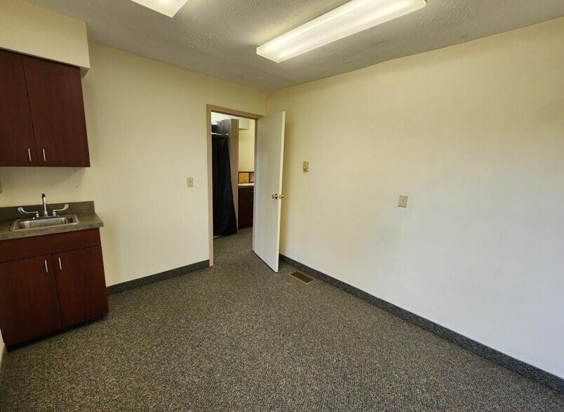 More Photos Of 3142 Mount Morris Geneseo Rd, Mount Morris Office Residential For Sale