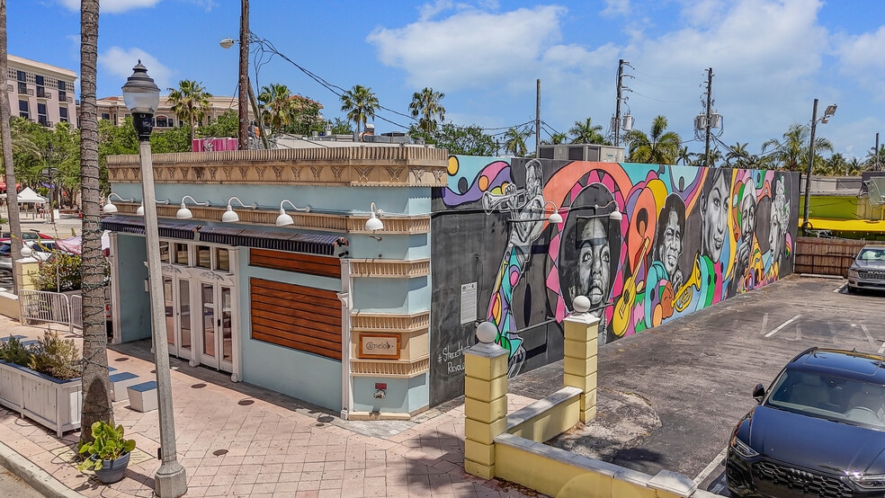 Primary Photo Of 114 South Narcissus Ave, West Palm Beach Bar For Sale
