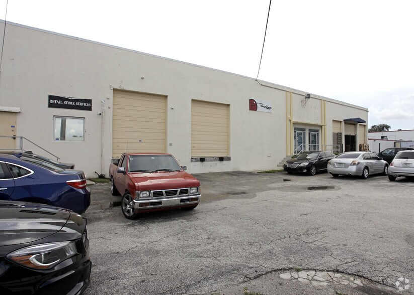 More Photos Of 4093 N 28th Way, Hollywood Warehouse For Lease
