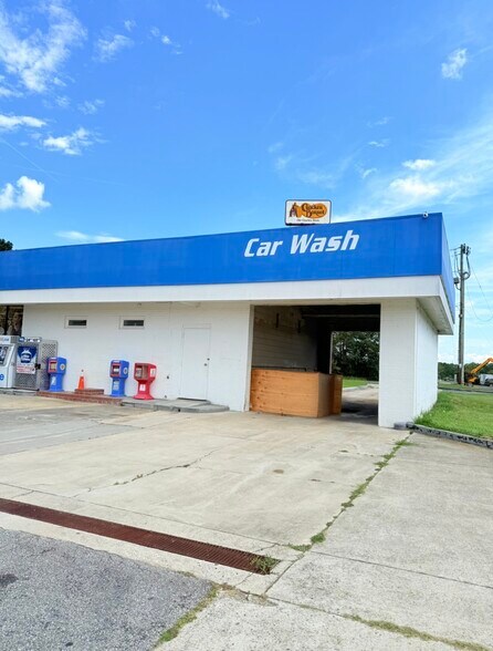 Primary Photo Of 1814 E 16th Ave, Cordele Service Station For Lease