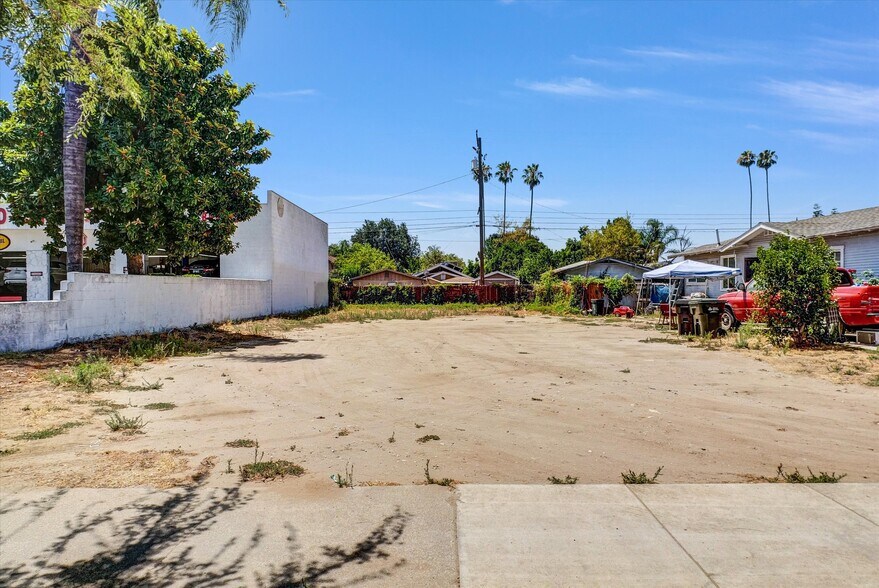 More Photos Of 968 E Mission Blvd, Pomona Land For Sale