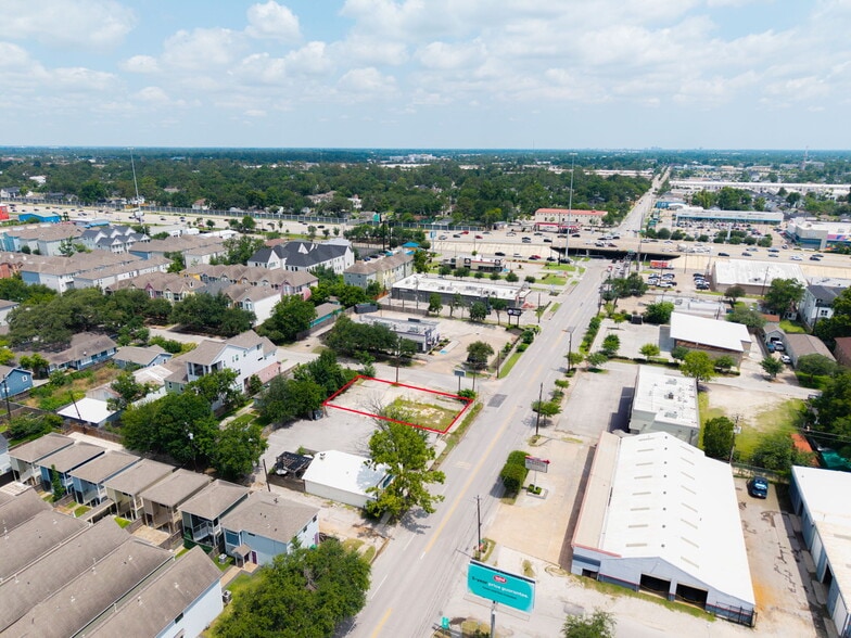 More Photos Of 202 W 27th Street, Houston Land For Sale