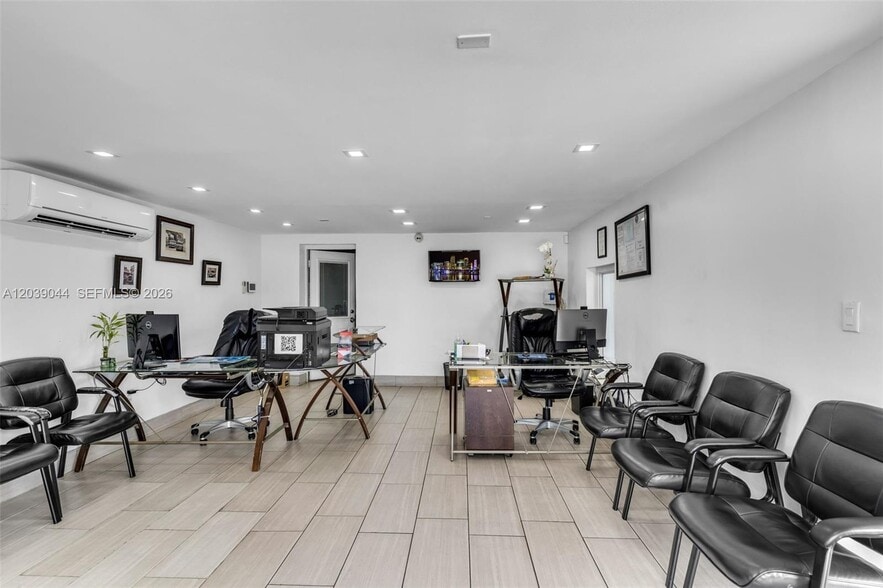 More Photos Of 2729 NW 56th St, Miami Land For Lease
