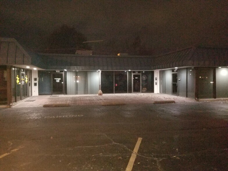 More Photos Of 5401 S Sheridan Rd, Tulsa Service For Lease