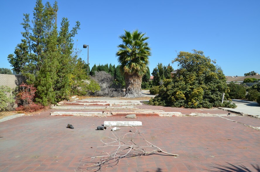 More Photos Of 5619 Ball Rd, Cypress Land For Sale