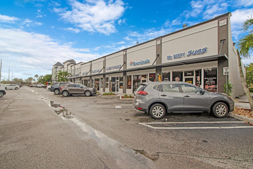 More Photos Of 7980-8024 Wiles Rd, Coral Springs Storefront Retail Office For Lease