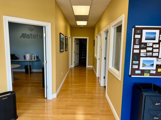 More Photos Of 12925 Booker T Washington Hwy, Hardy Storefront Retail Office For Lease