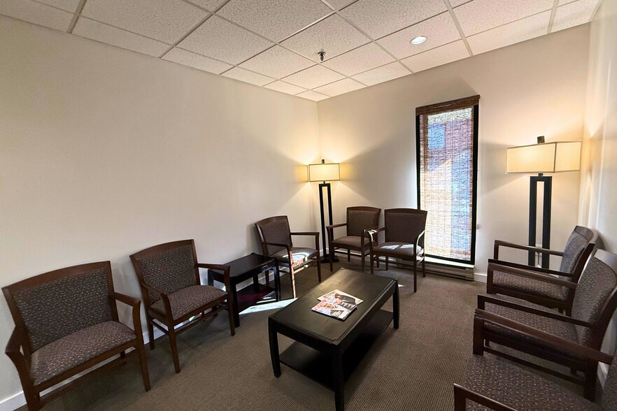 More Photos Of 1817 Black Rock Tpke, Fairfield Medical For Sale