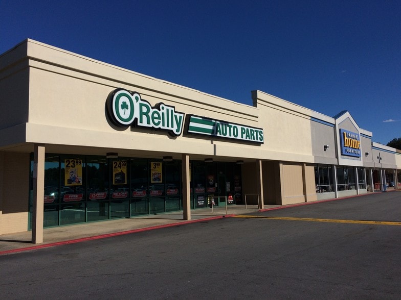 More Photos Of 1245 Veterans Memorial Hwy SW, Mableton Storefront For Lease