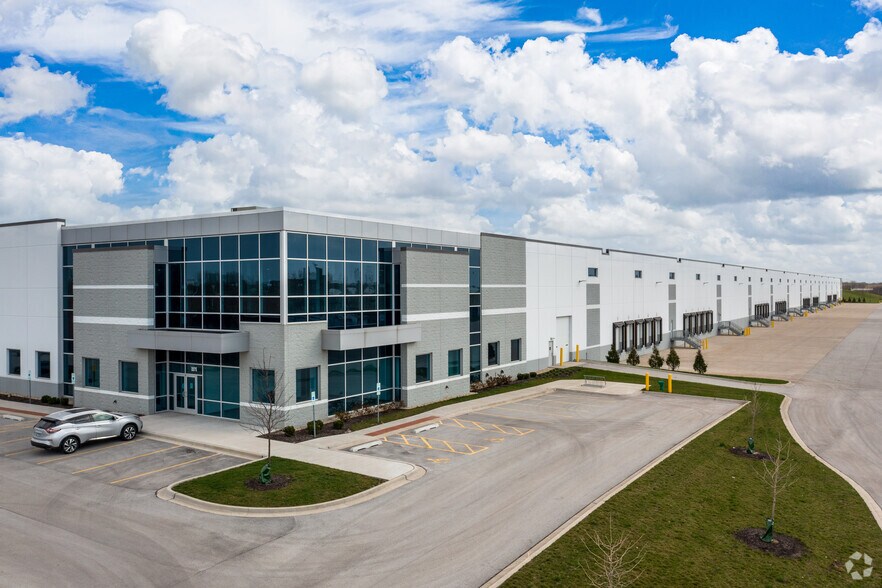Primary Photo Of 2075 W 43rd St, Chicago Industrial For Sale