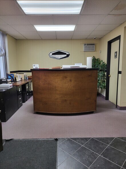 More Photos Of 3180 Genesee St, Buffalo Warehouse For Sale