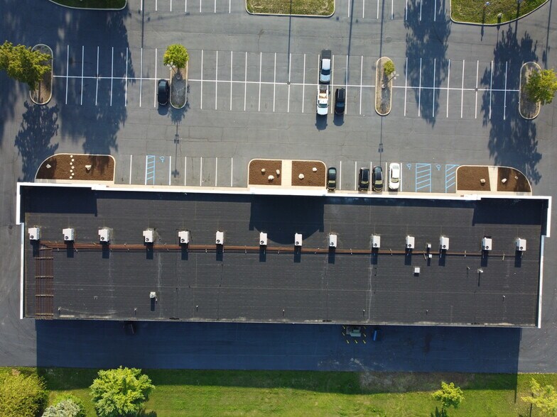 More Photos Of 1100 N Mccord Rd, Toledo Unknown For Lease