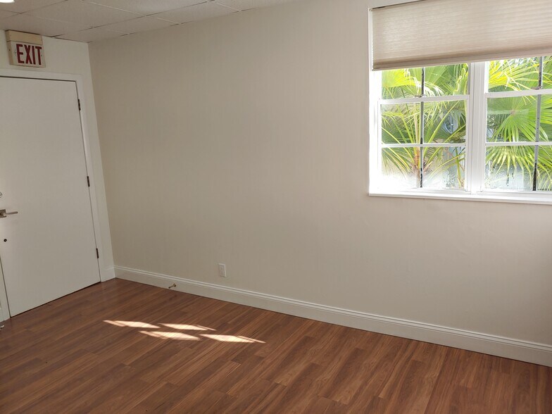 More Photos Of 1215 SE 2nd Ave, Fort Lauderdale Office For Lease