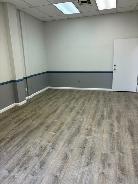 More Photos Of 2401 Portico Blvd, Calexico Warehouse For Lease