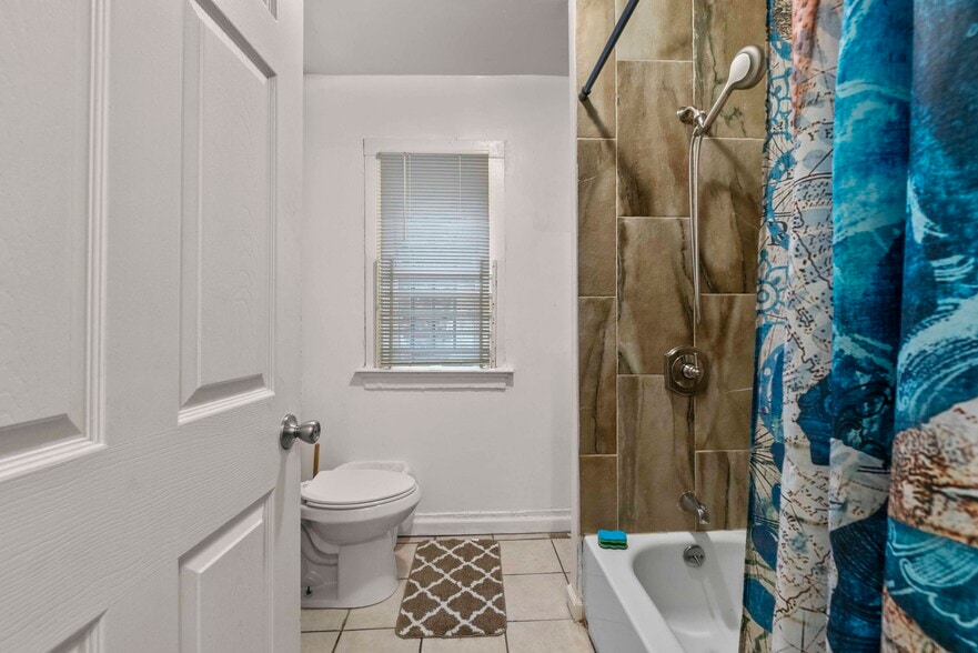 More Photos Of 1407 McCulloh St, Baltimore Apartments For Sale