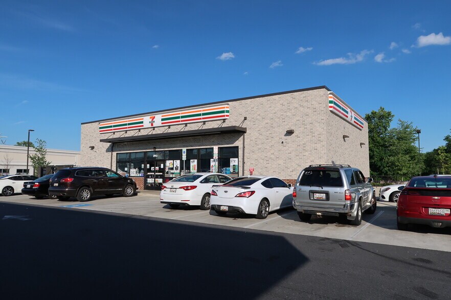 More Photos Of 893 State Route 3 N, Gambrills Service Station For Sale