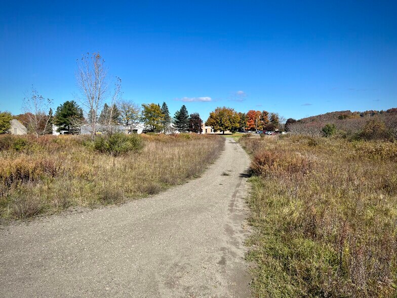 More Photos Of NY-13, Cortland Land For Lease