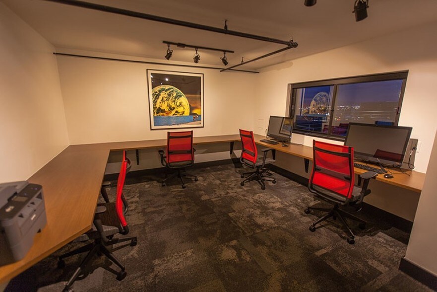 More Photos Of 901 N Sherman St, Denver Apartments For Lease