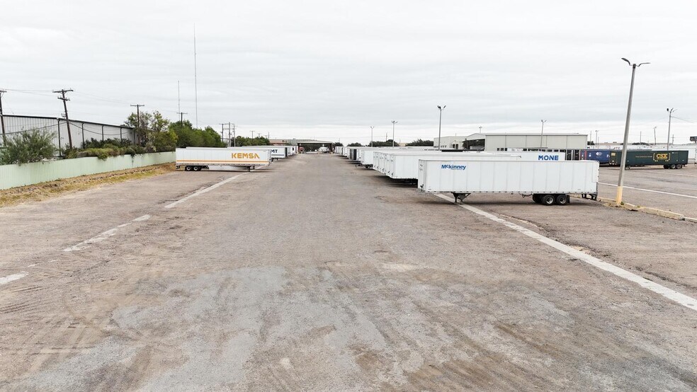 More Photos Of 14002 FM 1472, Laredo Land For Lease